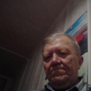 Виктор Никитин, 66 лет